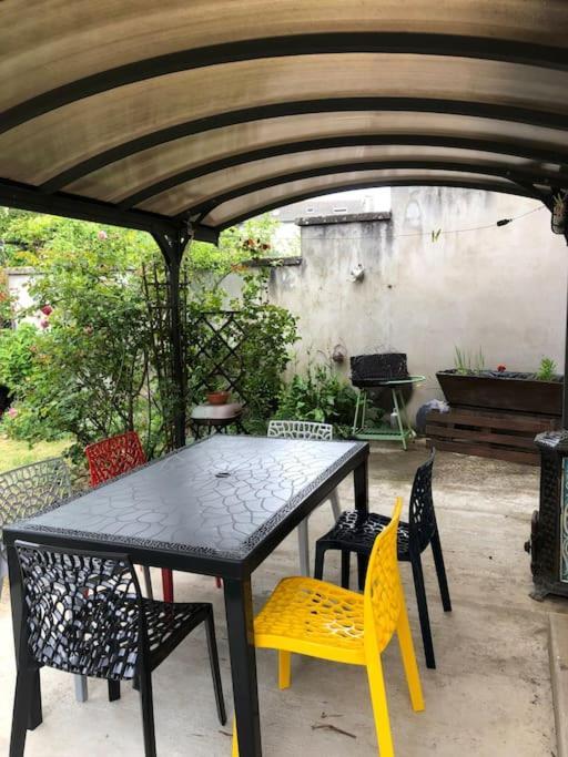 Ibis Rouge Villa Villars-les-Dombes Eksteriør bilde