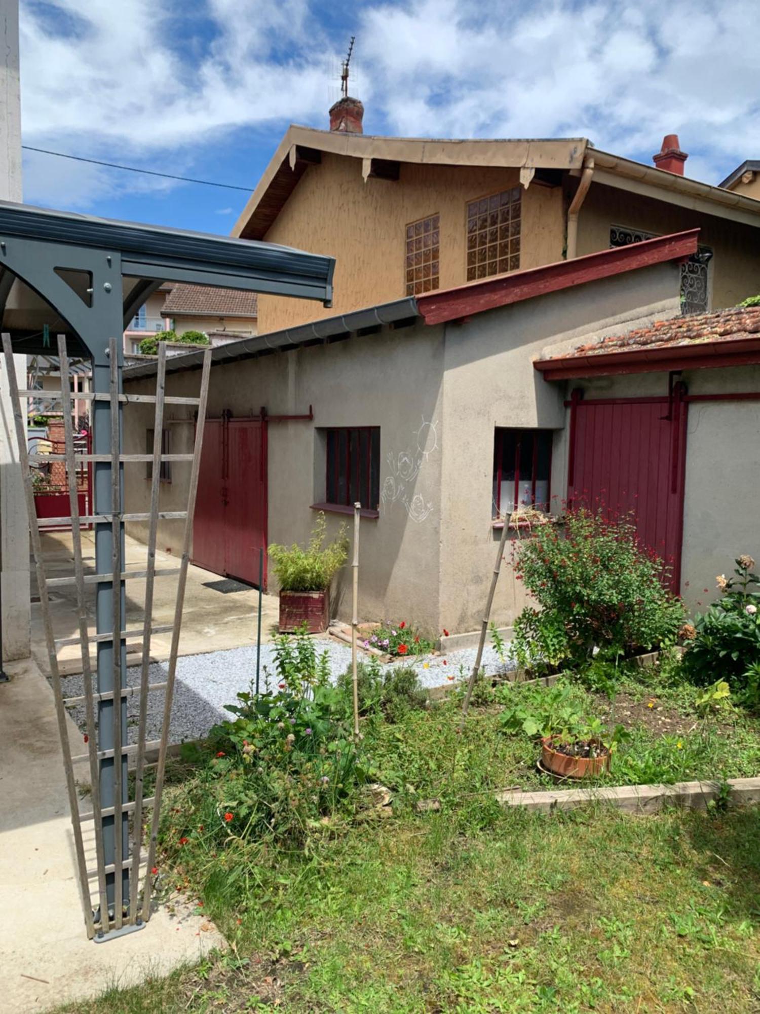 Ibis Rouge Villa Villars-les-Dombes Eksteriør bilde